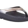 Oofos Oolala Thongs Black/Latte